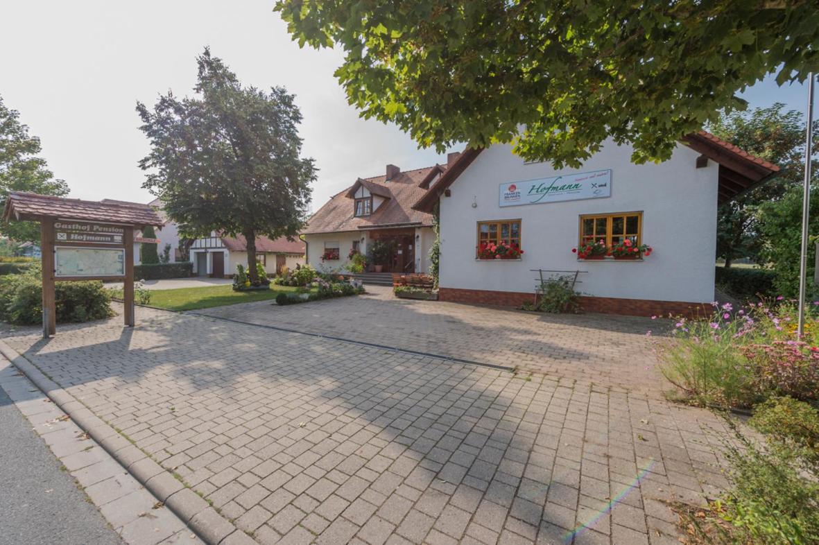 Gasthaus-Pension Hofmann Oberdachstetten Exterior photo